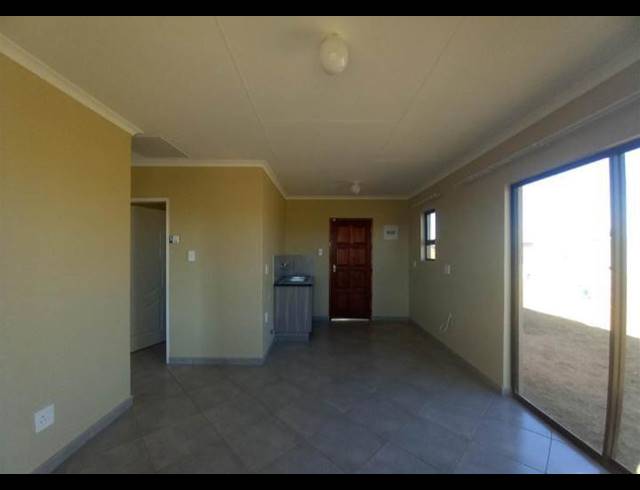 3 BEDROOM HOUSE FOR SALE IN WINDMILL PARK EXT